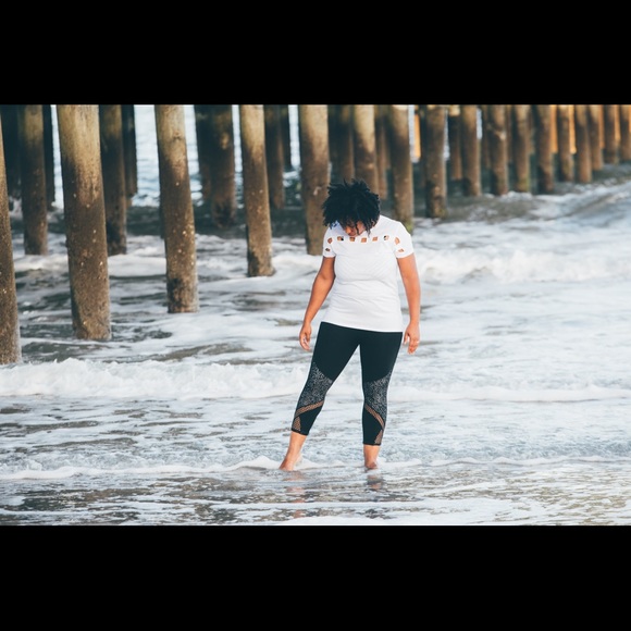 Welcome to My Closet - Picture 15 of 16